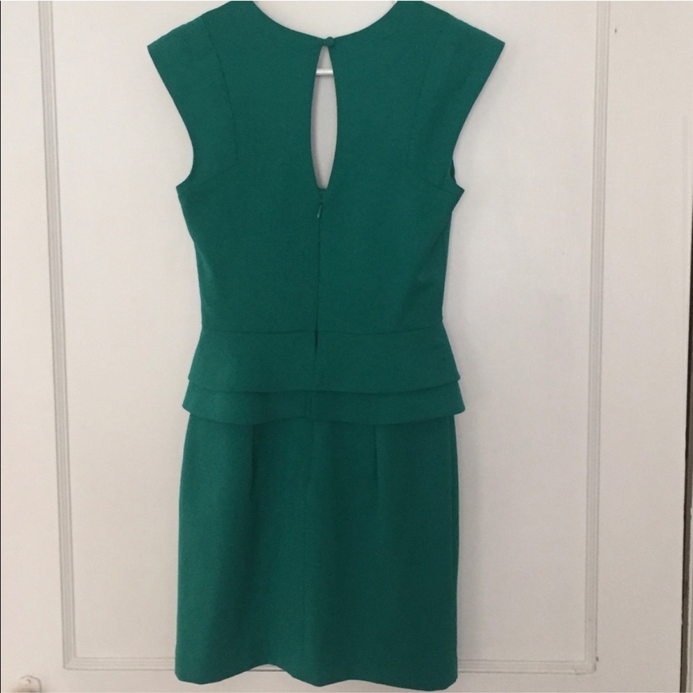 Green dress made by designer Black Halo size 2 - Picture 4 of 4